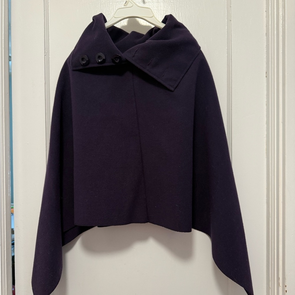 Italian Cape